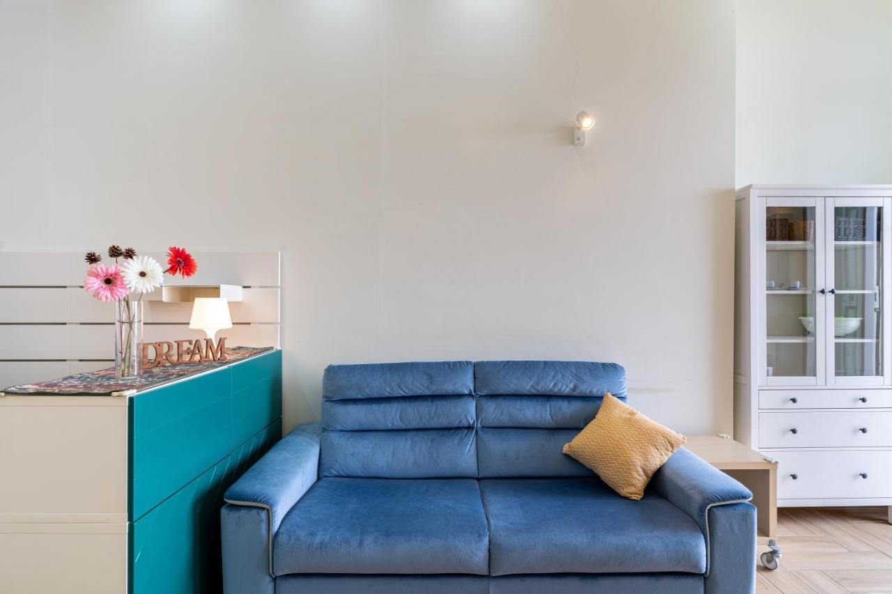 Giardini Naxos Lovely Flat In Front Of The Beach Extérieur photo